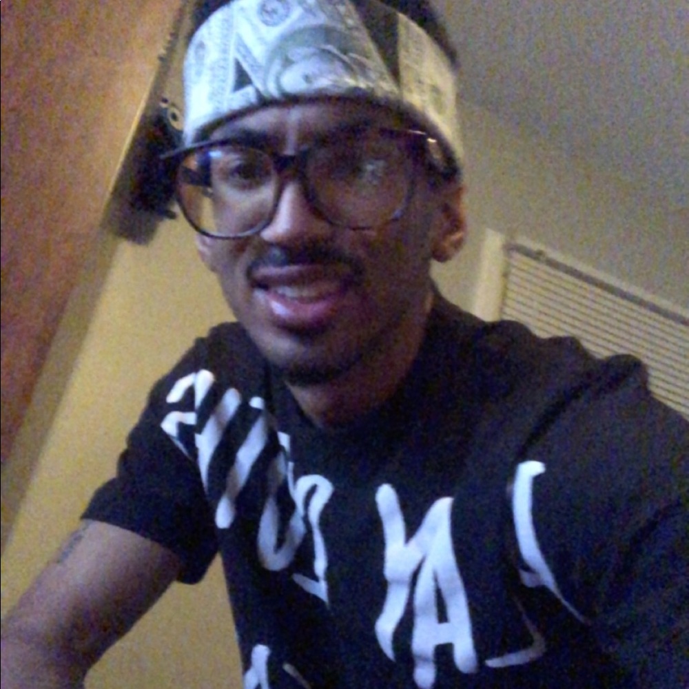 Meet your Posher, Josh